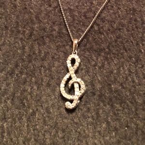 White Gold & Diamond necklace